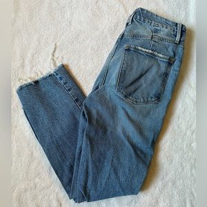 Good American Straight Jean Torn
